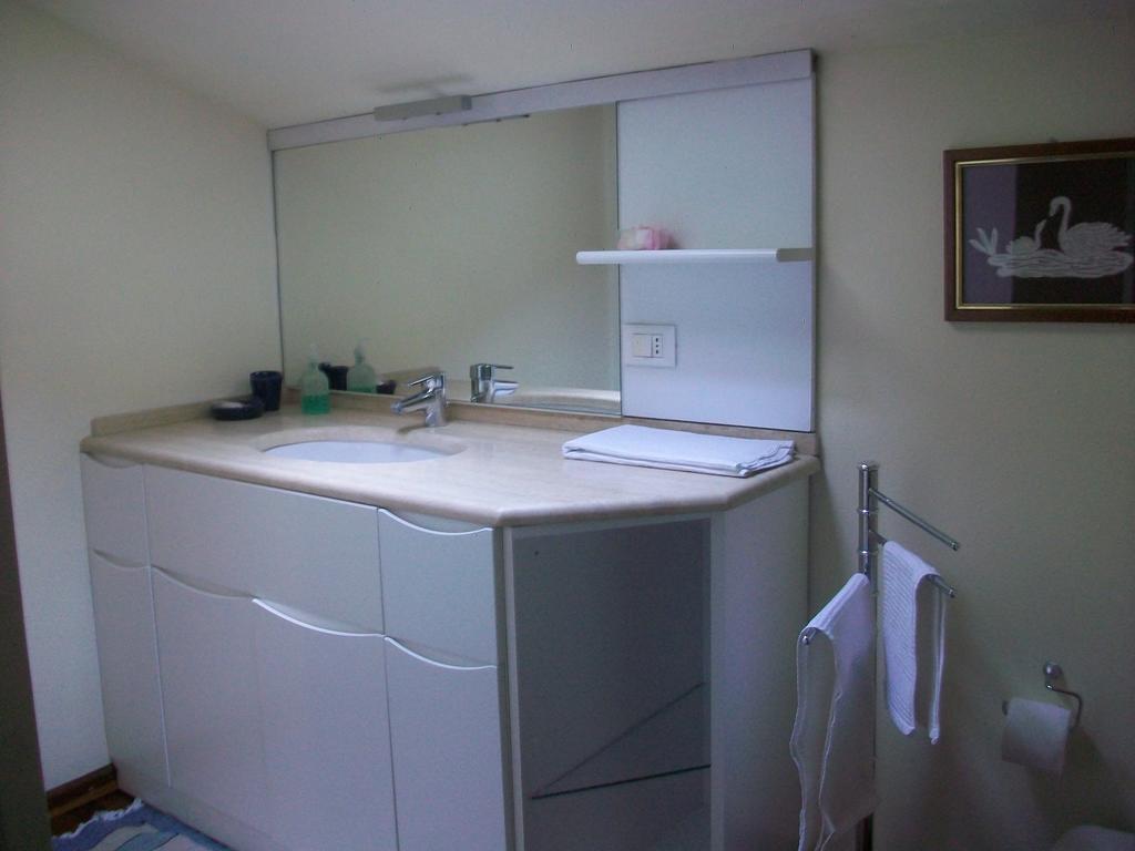 B&B L'Albero Maestro Orsenigo Zimmer foto